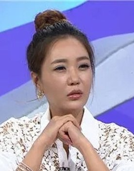 Lee Eui-jung as 정의정
