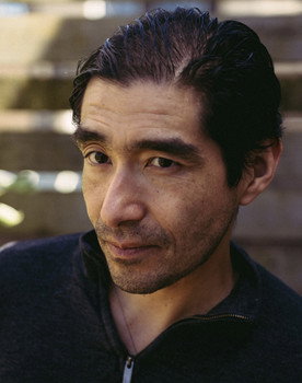 Leo Sakamoto as Damon