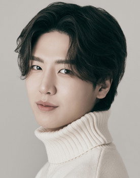 진현준 as Self - Contestant