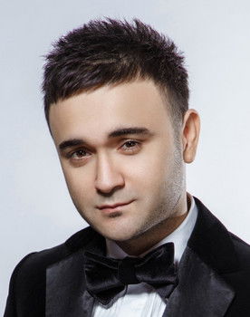 Shohruh Yoldoshev as Romeo