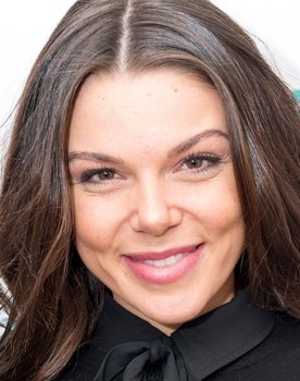 Faye Brookes as Frankie