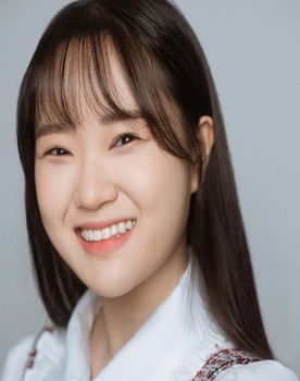 Kim So-hee as Park Jin-mi