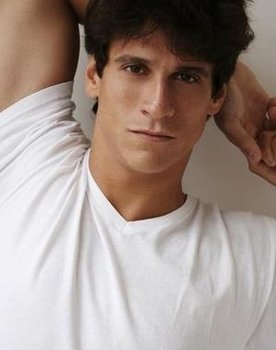 Jonathan Nogueira as Lalau