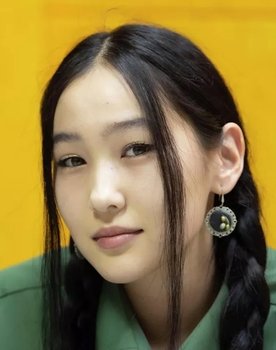 Begaiym Asanakunova as