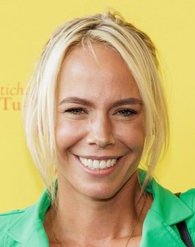 Nicolette Kluijver as 