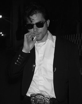 Patricio Serna as Man