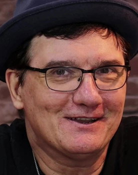 Gê Filho as Mauro