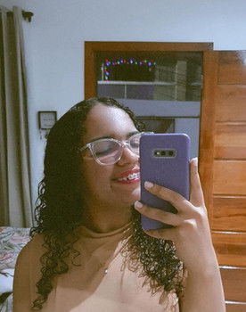 Cecília Costa as Atriz na Audição 01