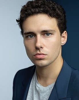 Augustus Childres as Robbie