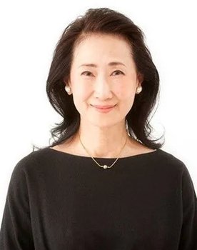 Yumi Mitani as Jun's Grandmother