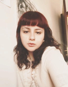 Iris Sofiadou as 