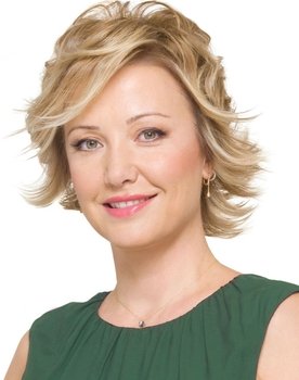 Berna Laçin as 