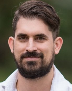 Ricard Cussó as Drago Modo / WSG President Augustus (voice)