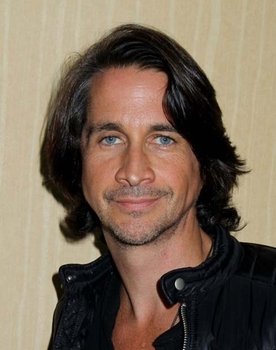 Michael Easton