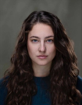 Holly Rhys