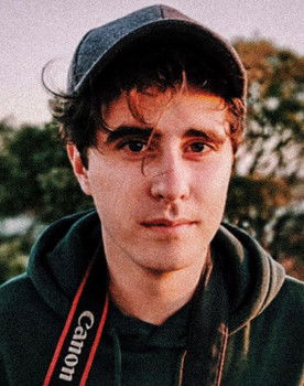 Jimmy Bolland as Francesco