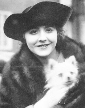 Ellen Dall