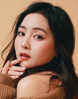 Renee Lee Wan as Siu-man