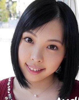 Eimi Suzukawa
