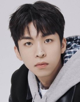 Joo Jong-hyuk as Chang-hee