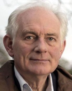 Dan Cruickshank