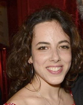 Fanny Guillot as Sarah