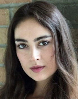 Louise Molinaro as Merope Gaunt