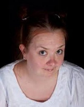 Misa Palander as Anna