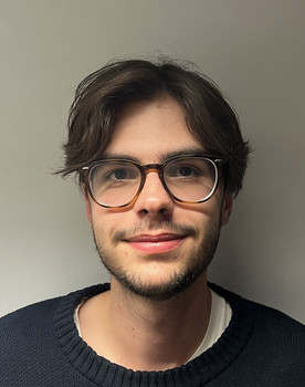 Pedro Rubio as The lost soul