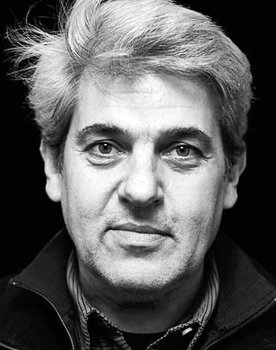 Claudio Martínez Bel as Nigro