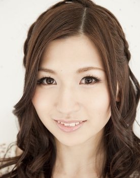 Miku Aono as Nana Chigusa