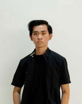 Novryan Susanto as Robot