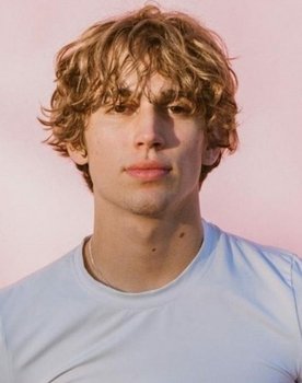 Vinnie Hacker
