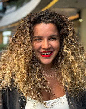 Zeynep Melis Girsen