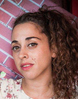 אפרת אביב