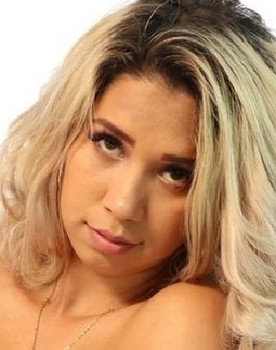 Avril Santana