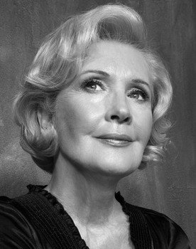 Andrée Lachapelle as Jeanne O'Neil