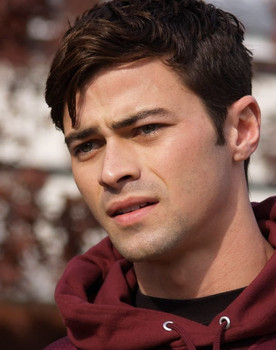 Matt Cohen as Johnny Jones