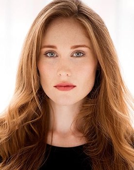 Kayla Stanton as Amber