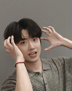 陈鹤文