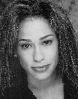 Angela Shelton