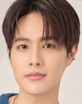 Jeeratch Wongpian as 