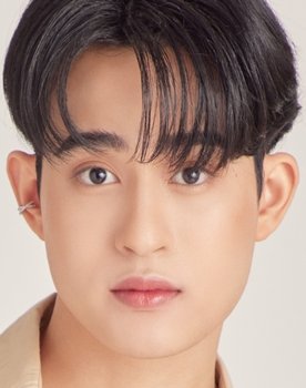 Tinnasit Isarapongporn as Porchay