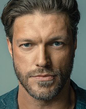 Adam Copeland Photo