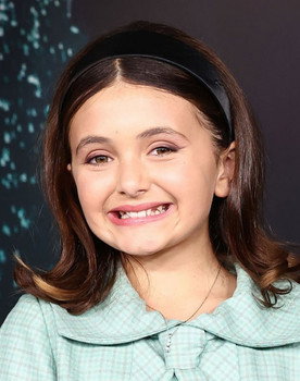 Matilda Legault as Gretchen