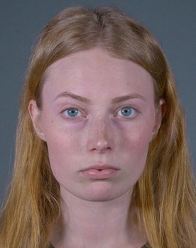 Karmen Mai Karus as Girl