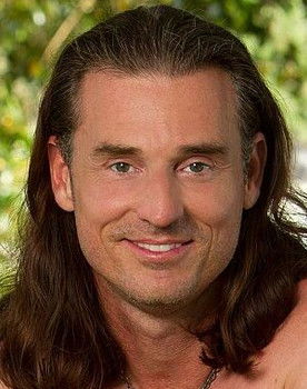 Coach Wade as Gavin Larson