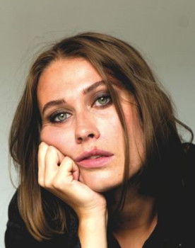 Johanna Bohm Hermansson as Madde Wiberg