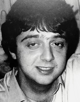 Paul McGuigan as Self