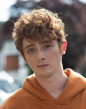 Leo Flanagan as Young Alan